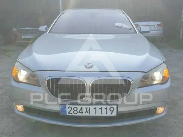 2011 BMW 750