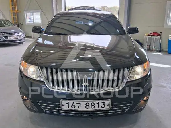 2011 Lincoln MKS