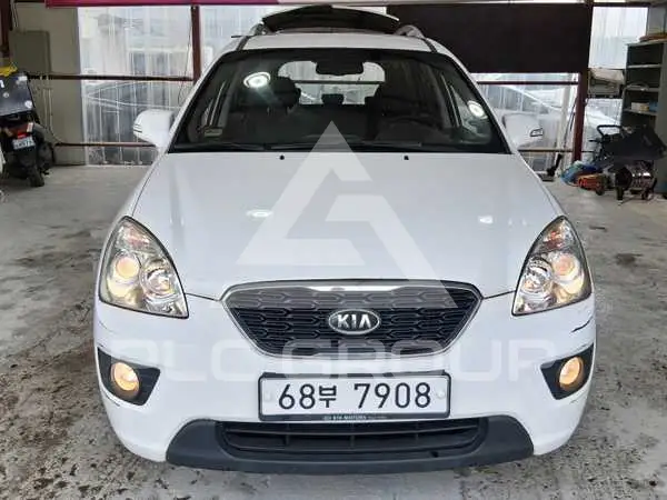 2011 KIA Carens