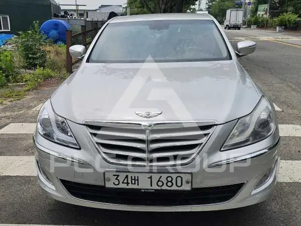 2012 Hyundai Genesis