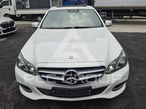 2016 Mercedes Benz E 220