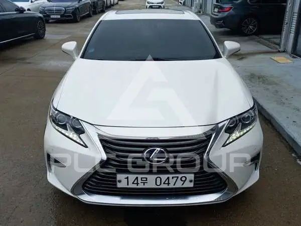 2016 Lexus ES300