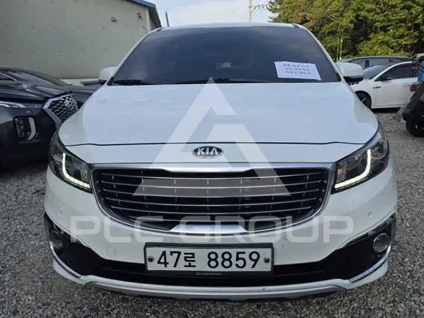 2017 KIA Carnival