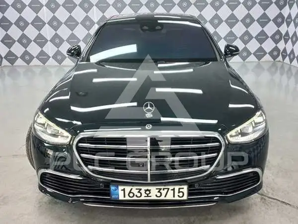 2021 Mercedes Benz S560