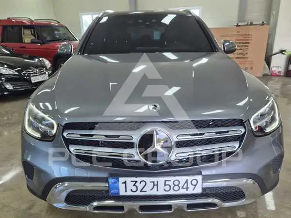 2021 Mercedes Benz GLC 300
