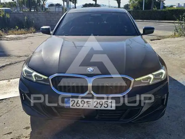 2023 BMW 320