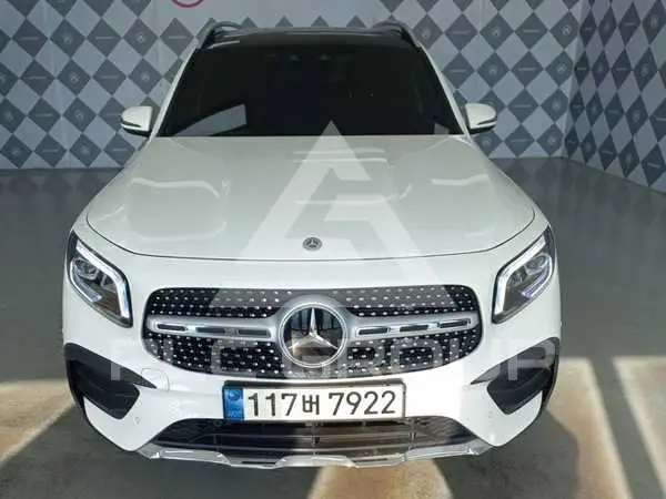 2023 Mercedes Benz GLB 250