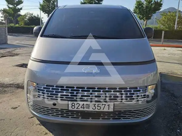 2023 Hyundai Staria