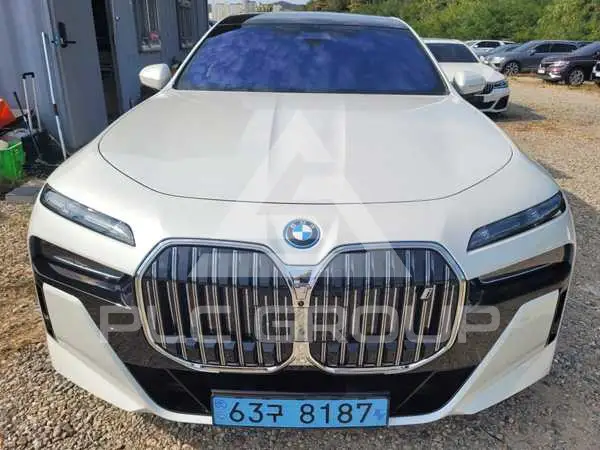 2024 BMW I7