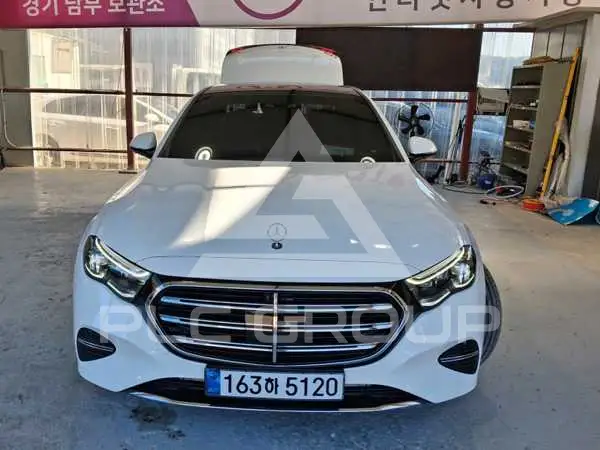 2024 Mercedes Benz E 300