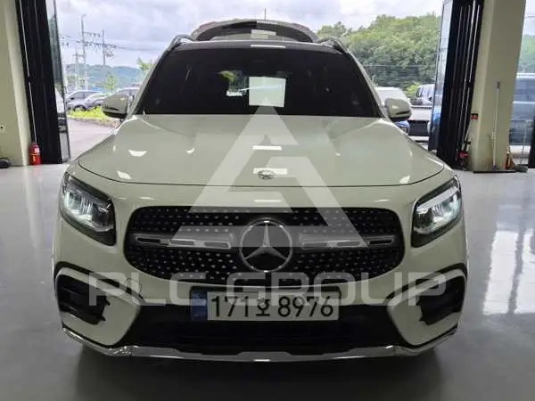 2025 Mercedes Benz GLB 250
