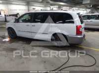 2014 Chrysler TOWN & COUNTRY photo