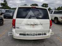 2013 Dodge CARAVAN фото