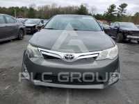 2013 Toyota CAMRY фото