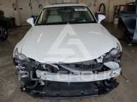 2015 Lexus IS photo
