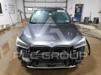 2016 BMW X1 фото