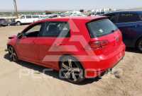 2016 Volkswagen GOLF photo
