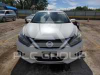 2017 Nissan ALTIMA фото