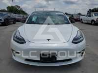 2019 Tesla Model 3 фото