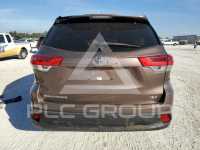 2019 Toyota Highlander фото