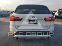 2020 BMW X1 фото