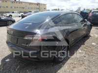 2021 Tesla Model 3 фото