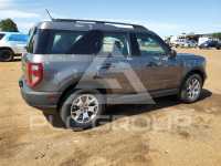 2021 Ford BRONCO photo