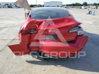 2023 Tesla Model 3 фото