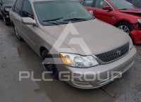 2000 Toyota AVALON photo