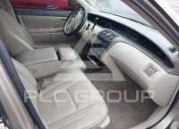 2000 Toyota AVALON photo
