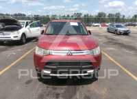 2015 Mitsubishi OUTLANDER photo