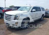 2017 Cadillac ESCALADE photo