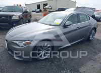 2017 Alfa Romeo Giulia photo