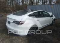 2021 Tesla Model 3 фото