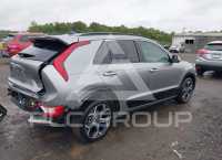 2023 KIA Niro фото