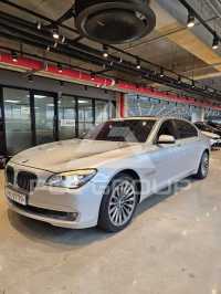 2012 BMW 750