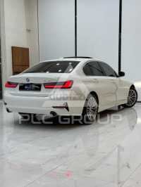 2022 BMW 320