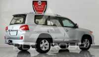 2013 Toyota LAND CRUISER