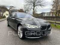 2016 BMW 750