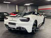 2016 Ferrari 488