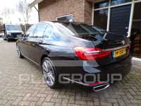 2017 BMW 740