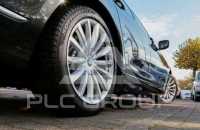 2017 BMW 750