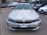 2019 BMW 320