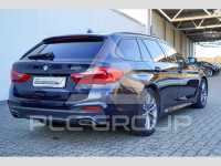 2019 BMW 520