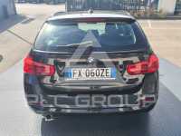 2019 BMW 318