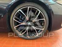 2020 BMW 530
