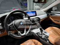 2020 BMW 530