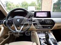 2020 BMW 520