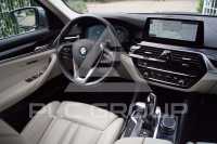 2020 BMW 520