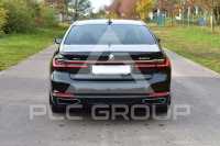 2022 BMW 740